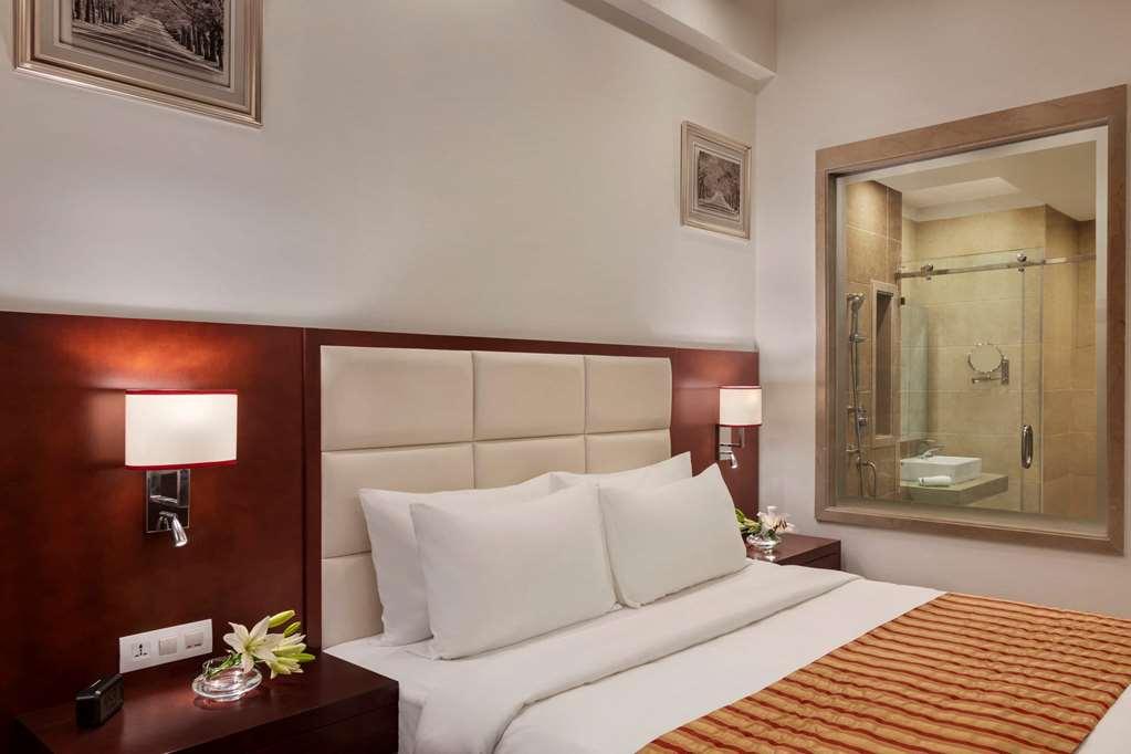 รามาดา บาย วินด์แฮม นิวเดลี ปิตัมปุระ Hotel ห้อง รูปภาพ