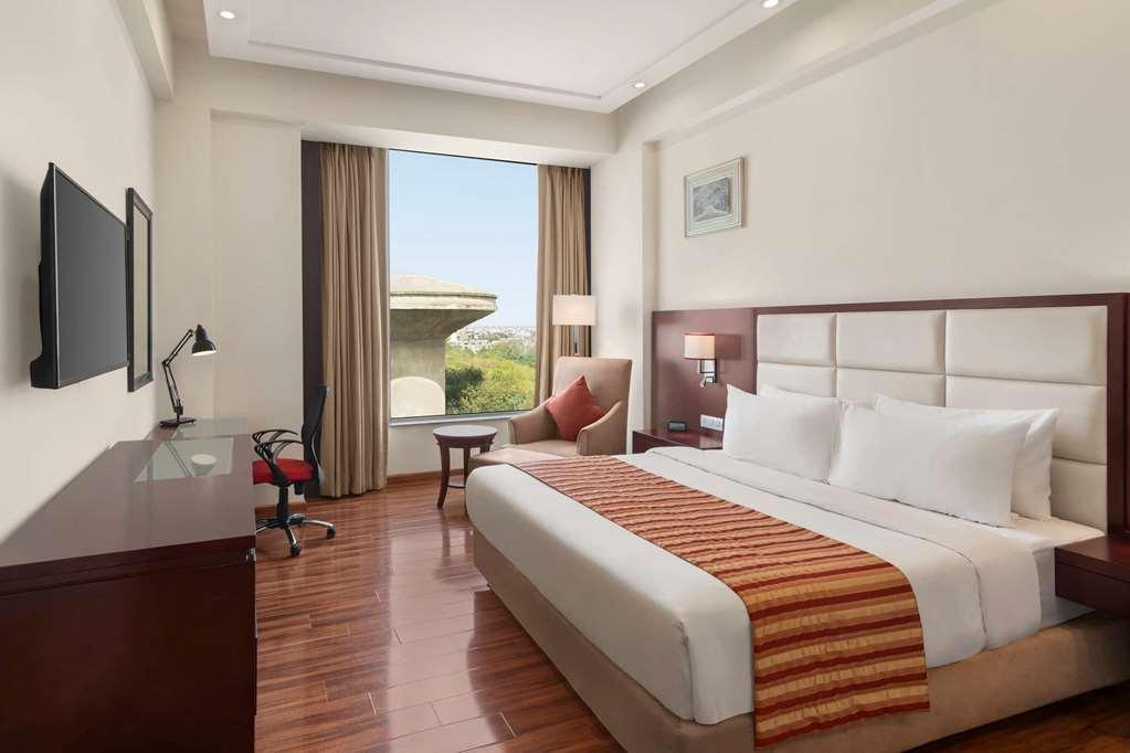 รามาดา บาย วินด์แฮม นิวเดลี ปิตัมปุระ Hotel ห้อง รูปภาพ
